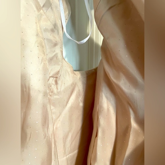 Pencil dress - Picture 6 of 10